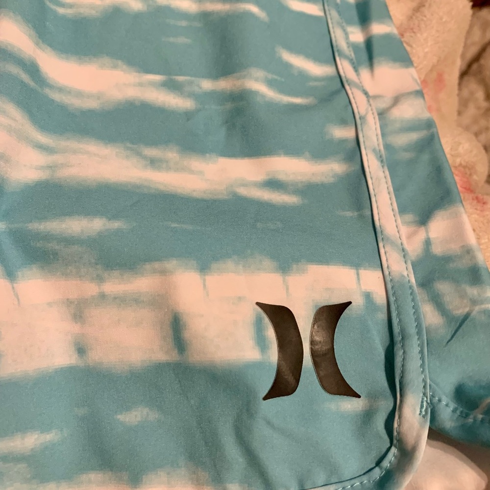 Hurley Mens Board shorts size 28 Nwt - Picture 2 of 8